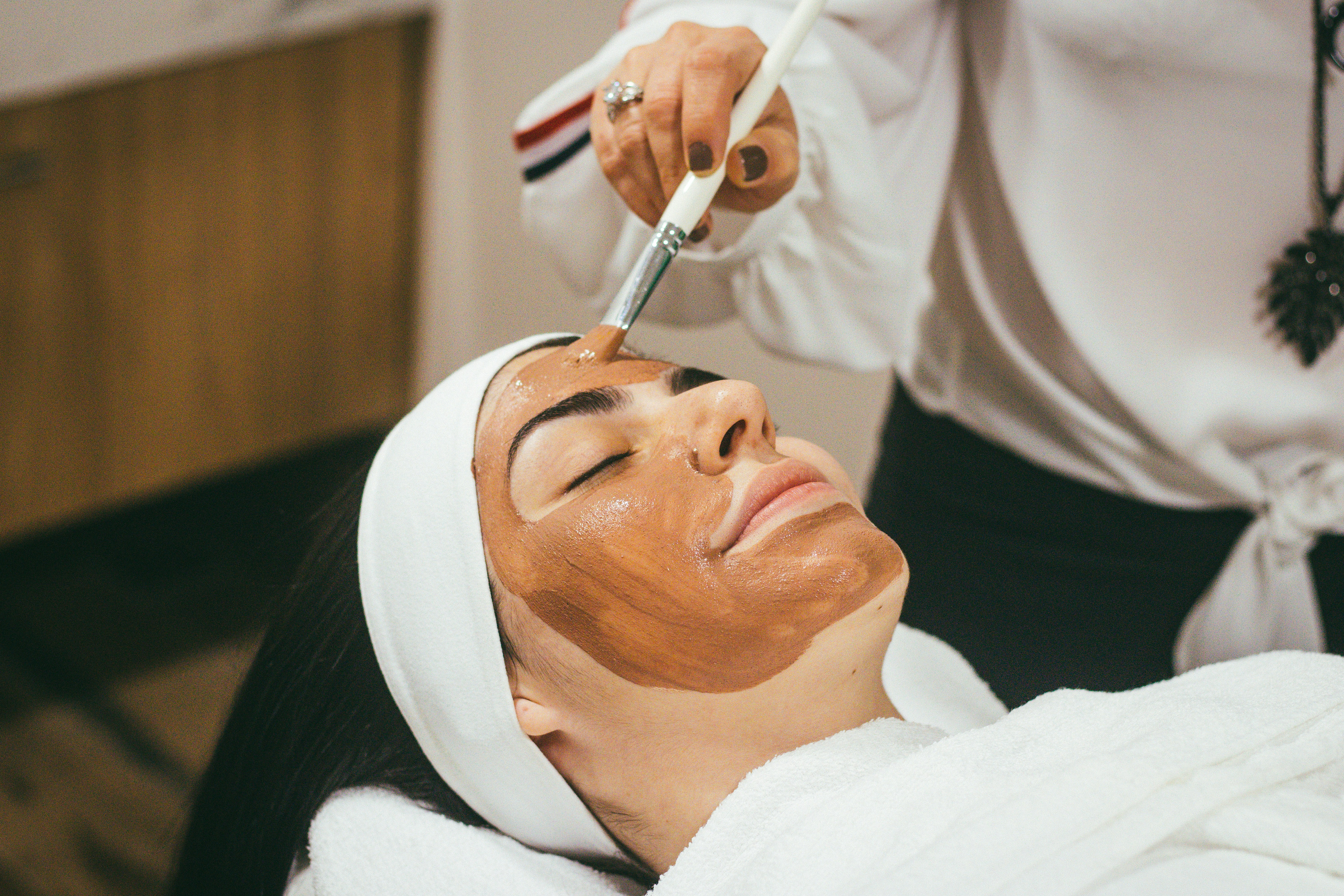 Why Facial Treatments is the Go-To Routine for Radiant Skin